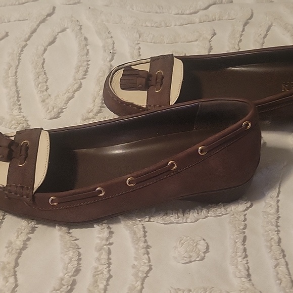 Lauren Ralph Lauren Gael Two Tone Suede Loafers New Sz 8 * See Sizing Info* - Picture 2 of 4